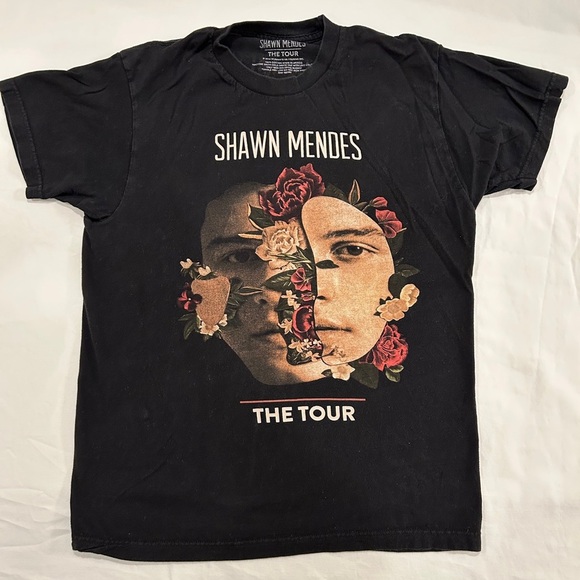 2019 Shawn Mendes The Tour Concert T Shirt Size Med Black Double Sided Hit Y2K - Picture 1 of 6